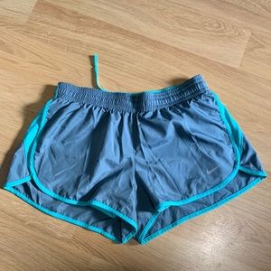 Nike Dri-fit Shorts size M